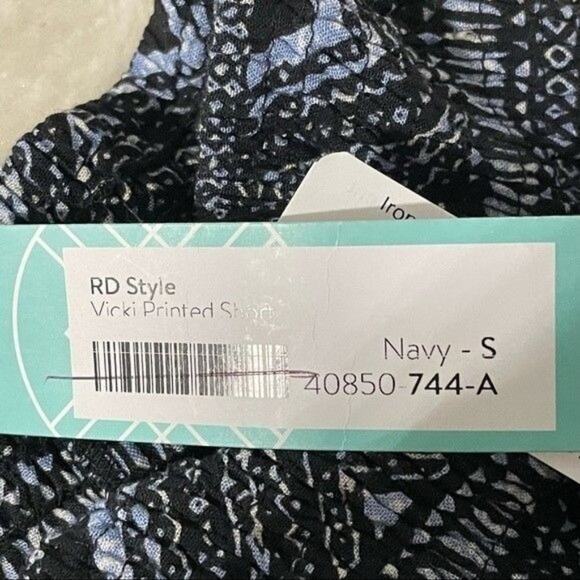 RD Style Vicki Printed Shorts Navy Black Boho Smocked Waist NWT Size Sma - Picture 8 of 8